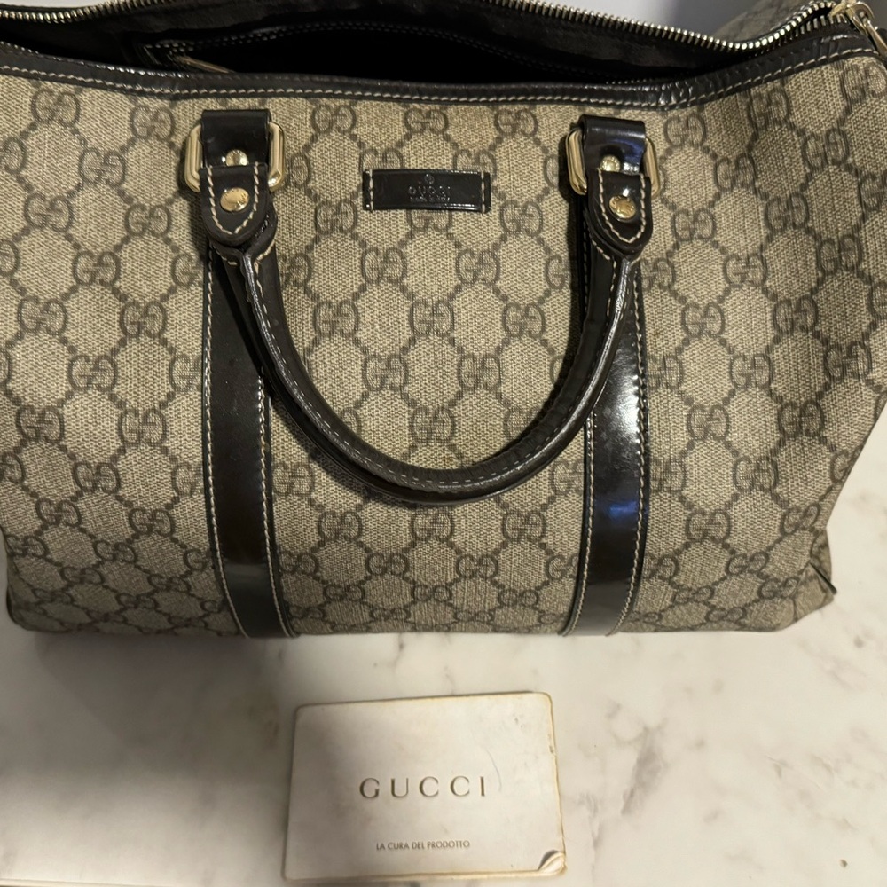 Authentic speedy Gucci bag